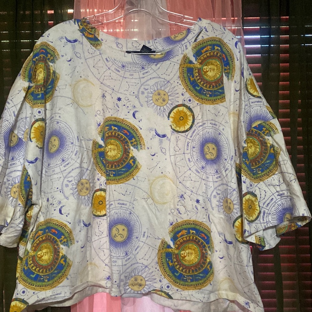 Cream zodiac celestial horoscope cropped top